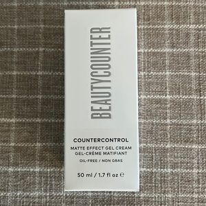 Beautycounter - NWT Countercontrol Matte effect gel cream